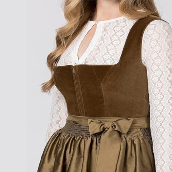Velvet Dirndl - Image 2